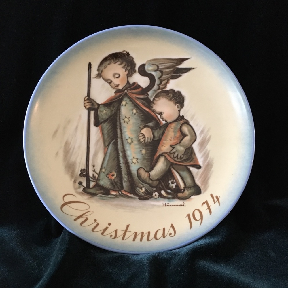 Hummel Christmas Plate 1974